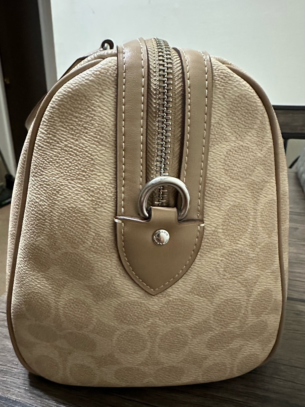 Coach Signature Rowan Satchel with Silver Metal - Picture 4 of 8